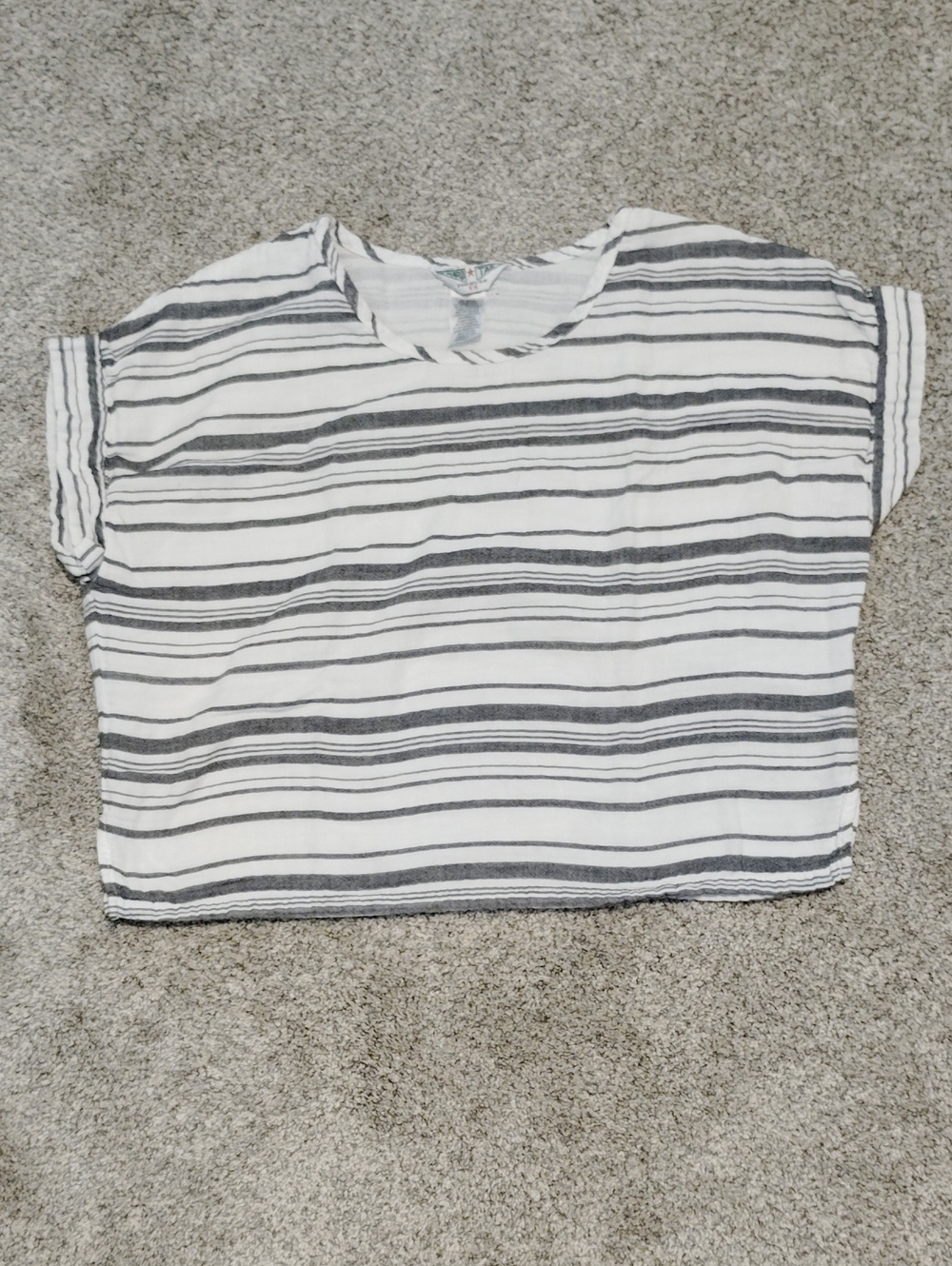 Hard Tail White & Gray Striped Cropped Tee